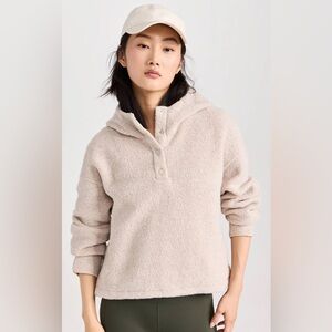 Outdoor Voices Megafleece Cropped Pullover in Oatmeal